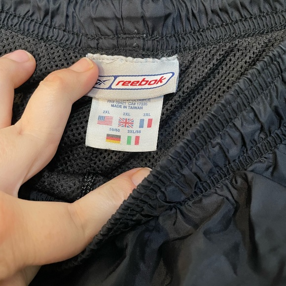 REEBOK VINTAGE WINDBREAKERS - Picture 3 of 5